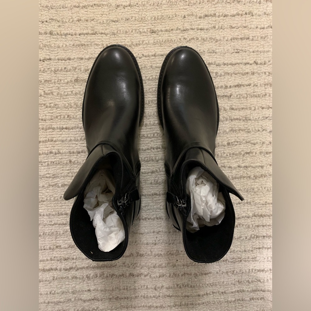 Ecco Sartorelle womens black boots - size 9 - Picture 3 of 7